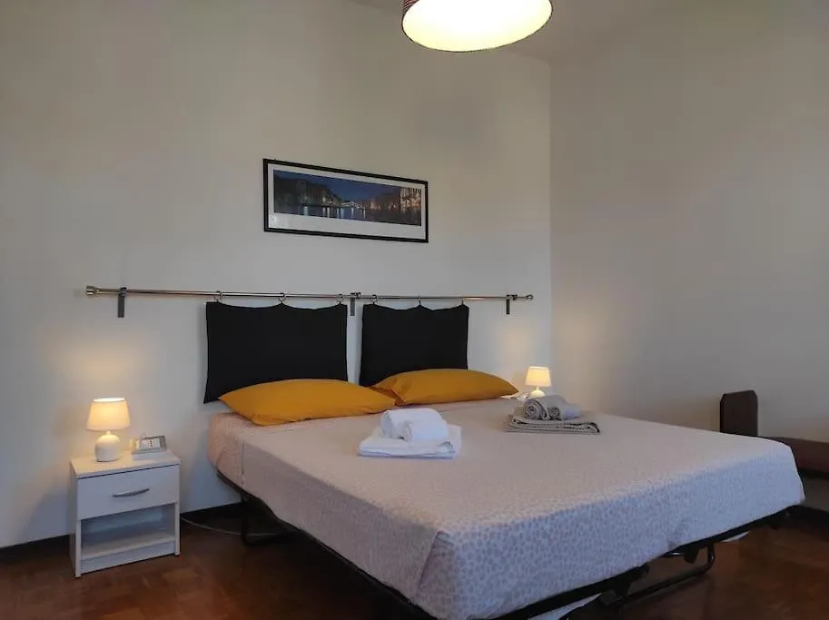 Panay Apartment City Home Holiday Padova 0*,  İtalya